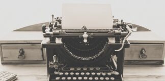 Jak napisać kilka słów o sobie w CV?